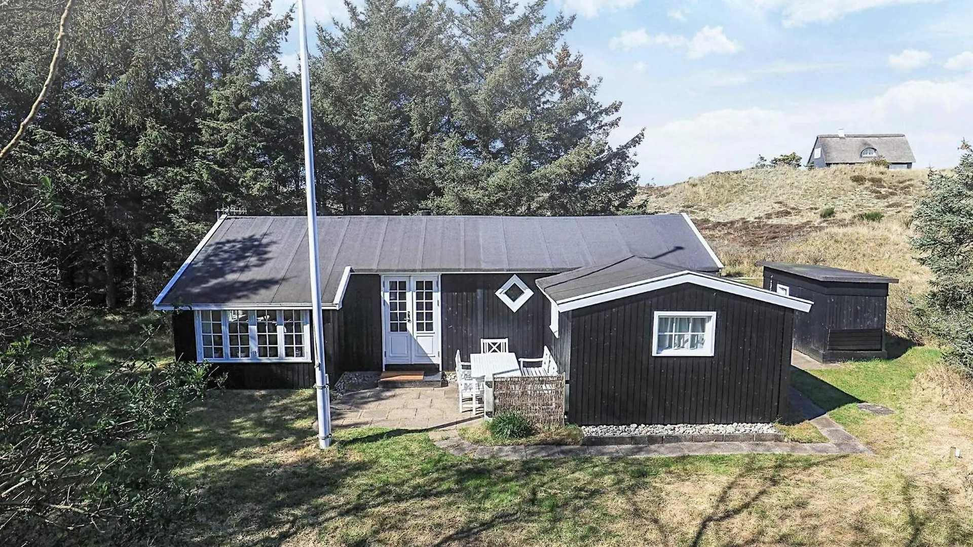 4 Person Holiday Home In スケーエン