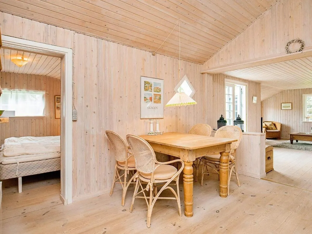 4 Person Holiday Home In スケーエン