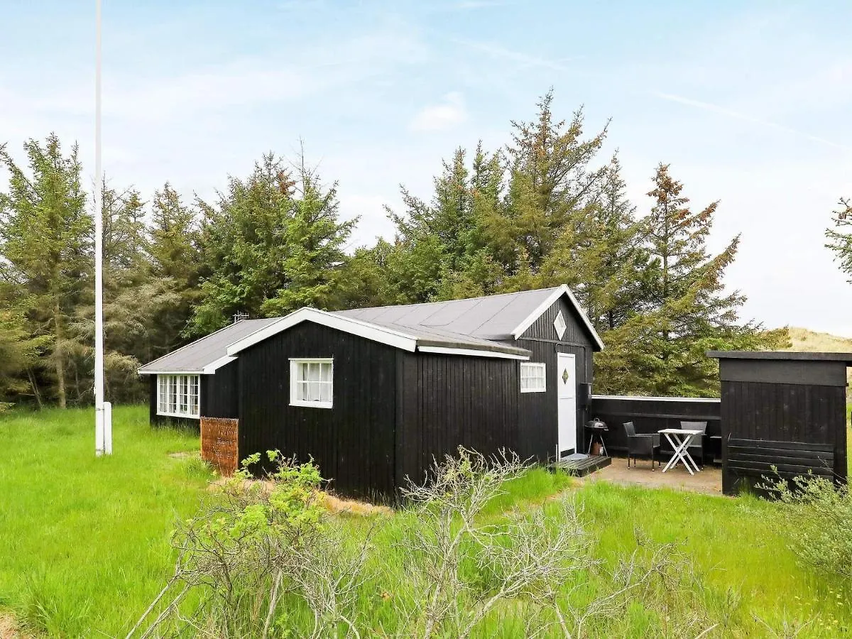 4 Person Holiday Home In スケーエン